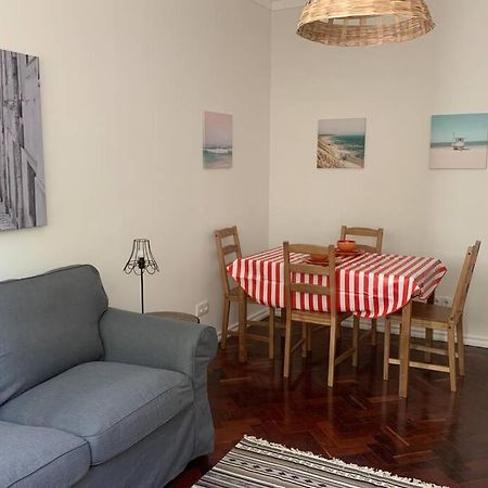 Casa Do Largo Sardinha - Very Central Apartment With Ac Lisabona Exterior foto