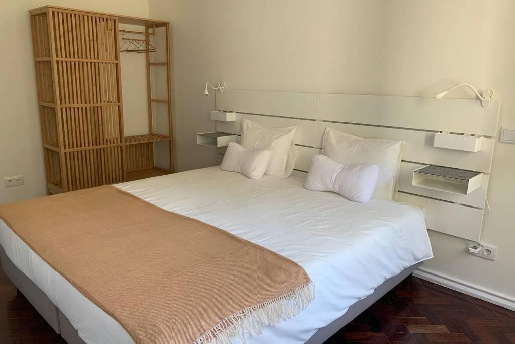 Casa Do Largo Sardinha - Very Central Apartment With Ac Lisabona Exterior foto