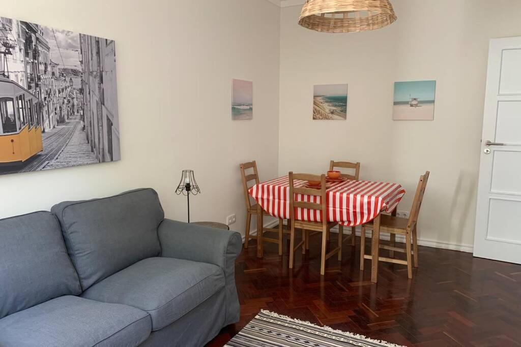 Casa Do Largo Sardinha - Very Central Apartment With Ac Lisabona Exterior foto